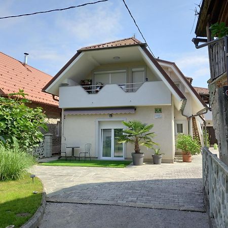 Stara Jezica Apartments With Wifi Λιουμπλιάνα Εξωτερικό φωτογραφία