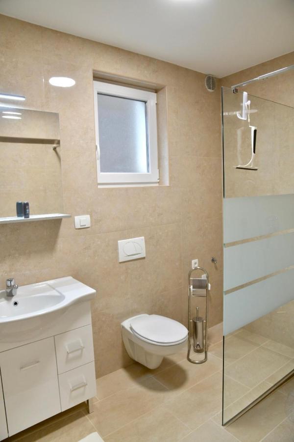 Stara Jezica Apartments With Wifi Λιουμπλιάνα Εξωτερικό φωτογραφία