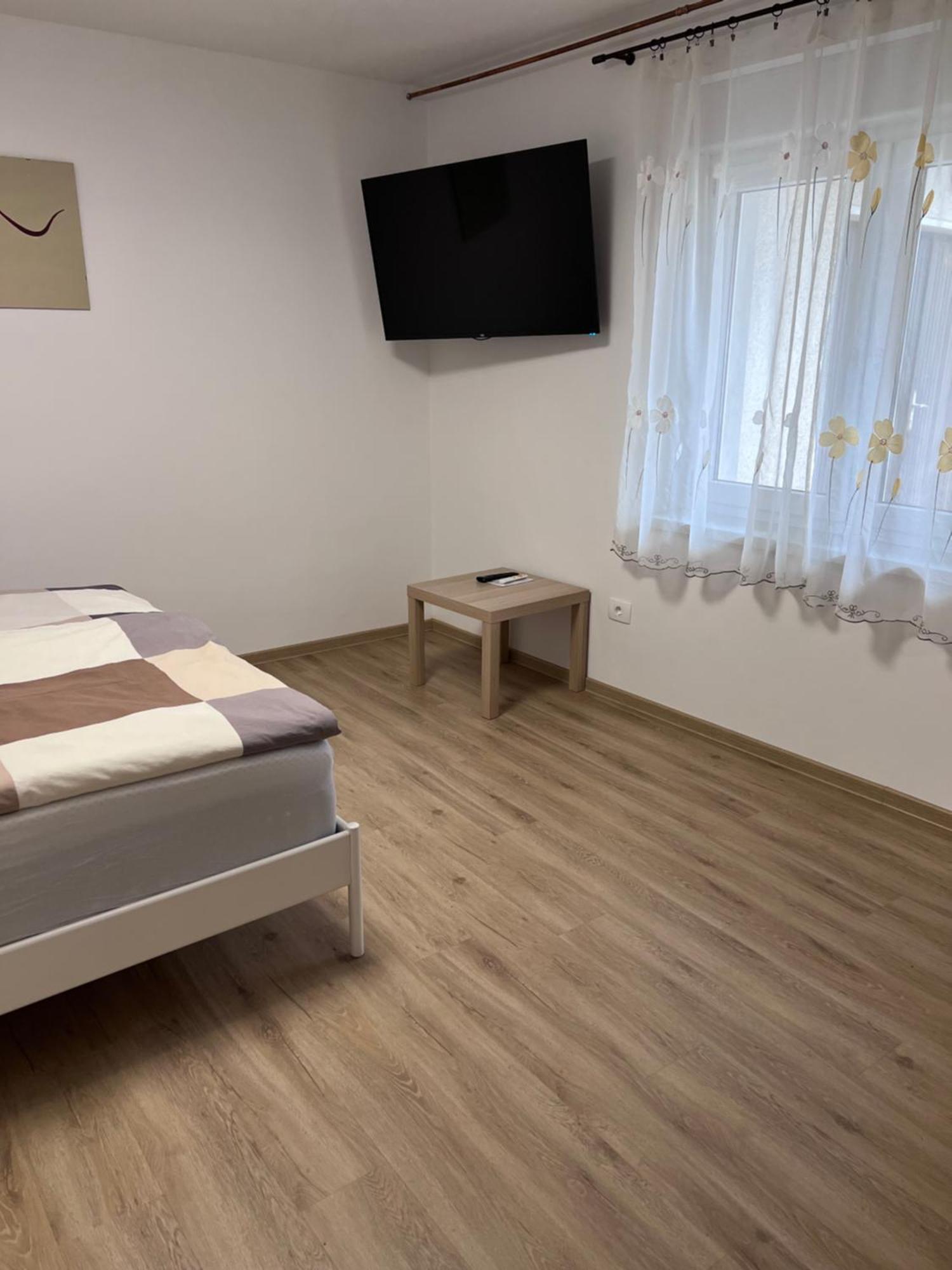 Stara Jezica Apartments With Wifi Λιουμπλιάνα Δωμάτιο φωτογραφία